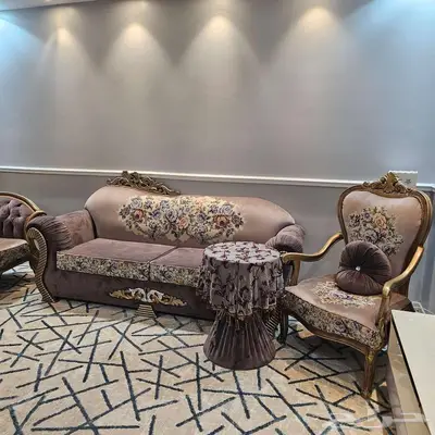 الكنبات للبيع بحالة ممتازة 7