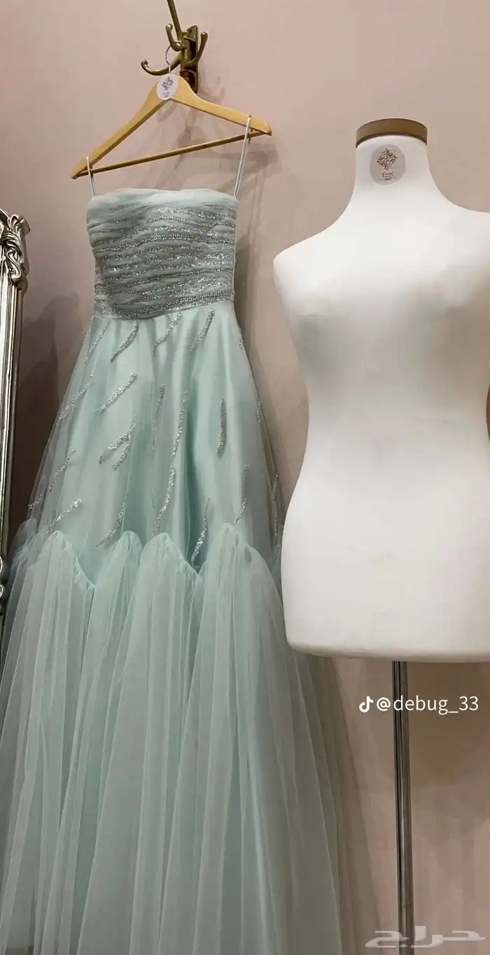 فستان مصممه 0