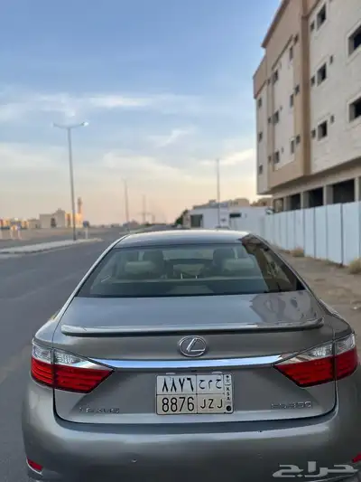 لكزس ES350 موديل 2015 6