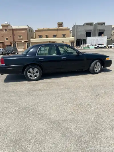 فورد فكتوريا2011 7