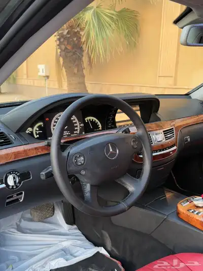 مرسيدس بانوراما S350 مرهم S63 ( بحالة الوكالة 2008 ) 13