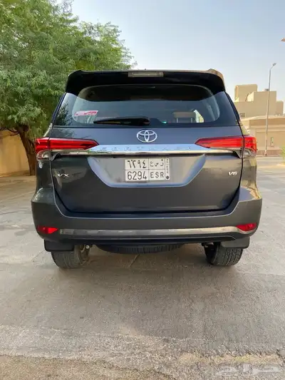 فورشنر VX 6 سرندل شبه جديد 4