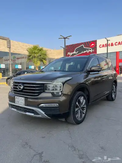 للبيع سيارة من شركة جاك  فئة السيارة GS8 2019 2