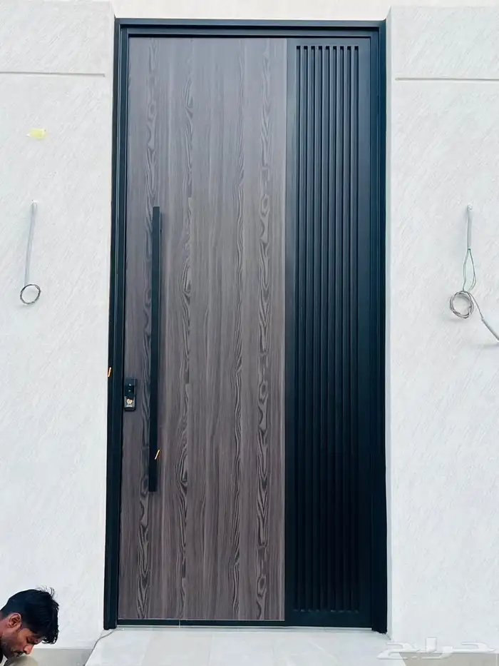 باب ليزر شباك المنيوم دربزين استيل 4