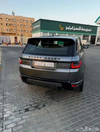 رنج روفر سبورت بحالة الوكالة شرط بلاك اديشن 4