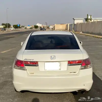 أكورد للبيع 1