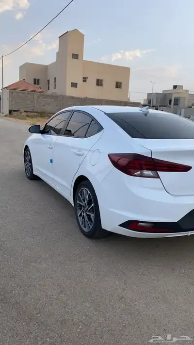النترا(افانتي) 2020 بنزين 2