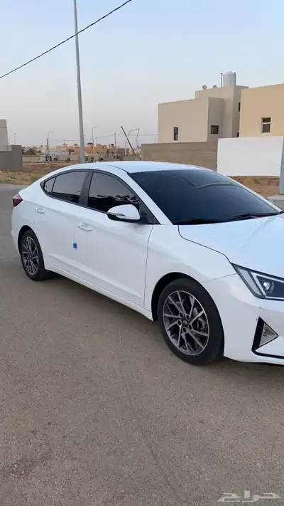 النترا(افانتي) 2020 بنزين 1