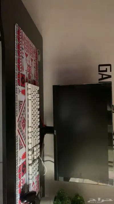 شاشة قيمنق للبيع 1