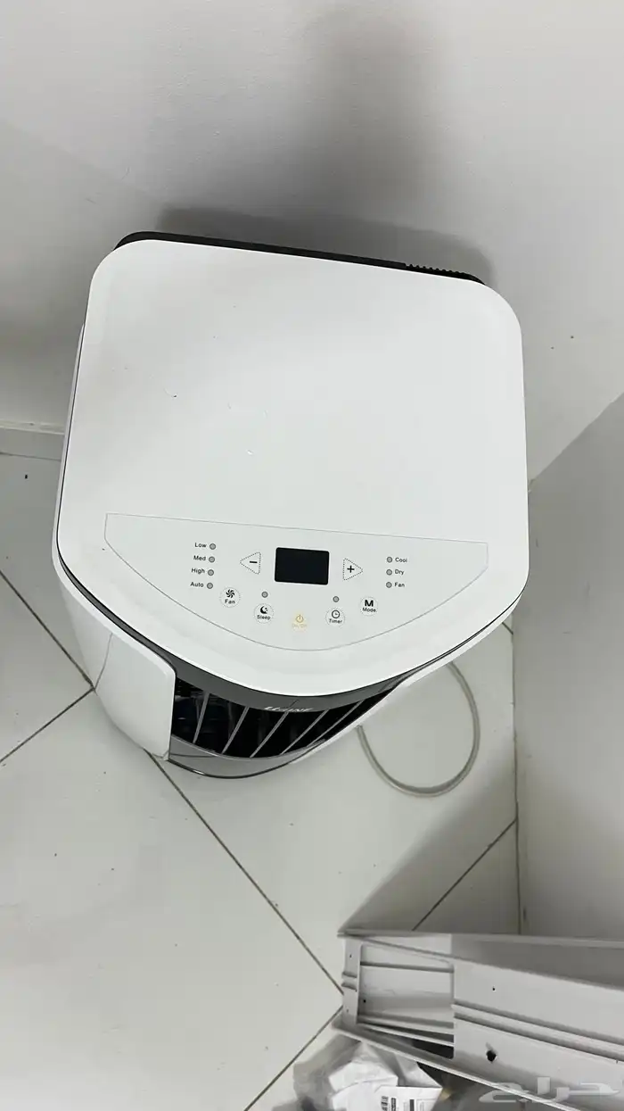 للبيع مكيف متنقل UGINE شبه جديد - مع كامل الملحقات 8