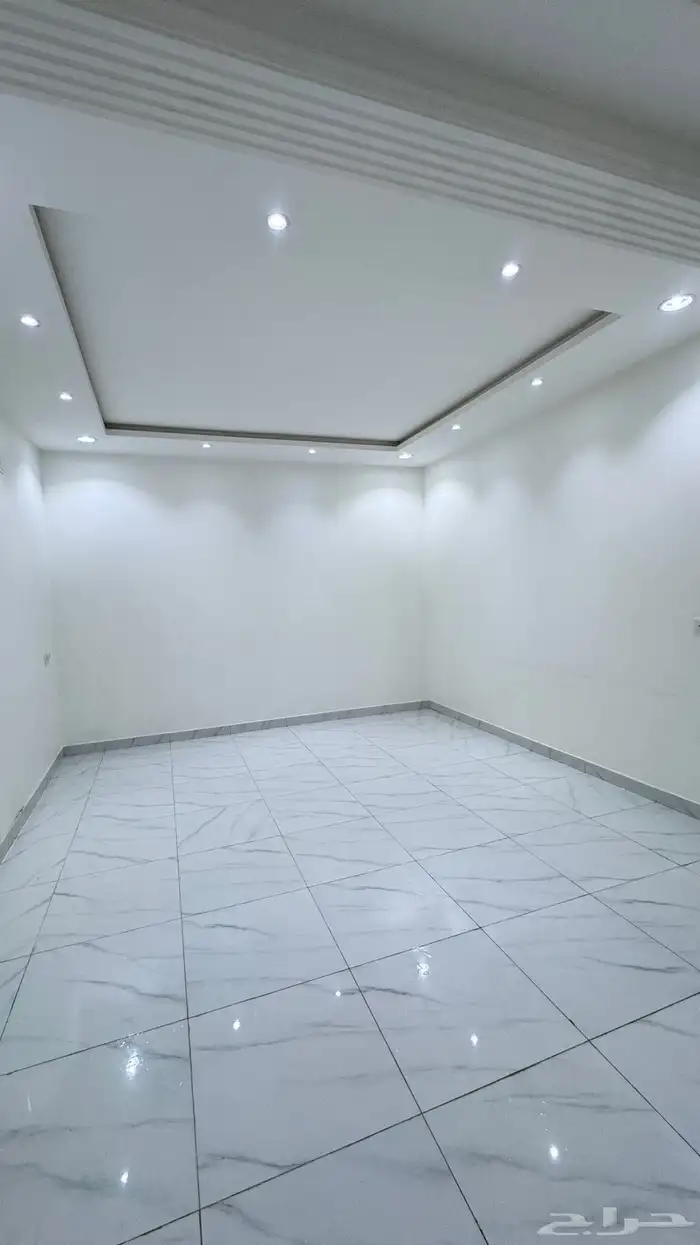شقة عوائل للإيجار 9