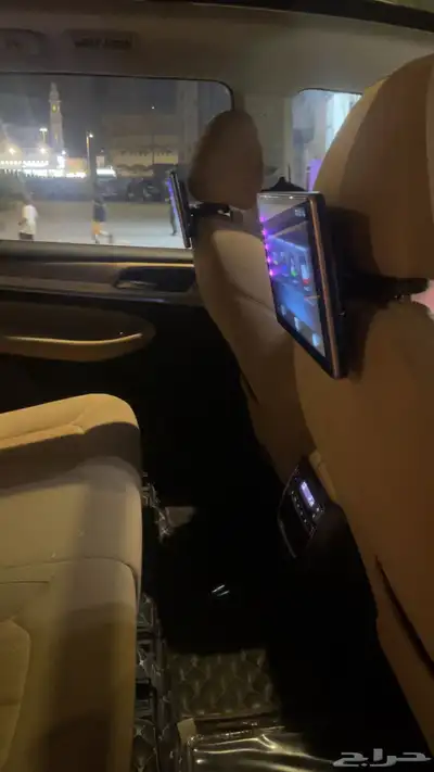 جيب ام جي ار اكس 8 11
