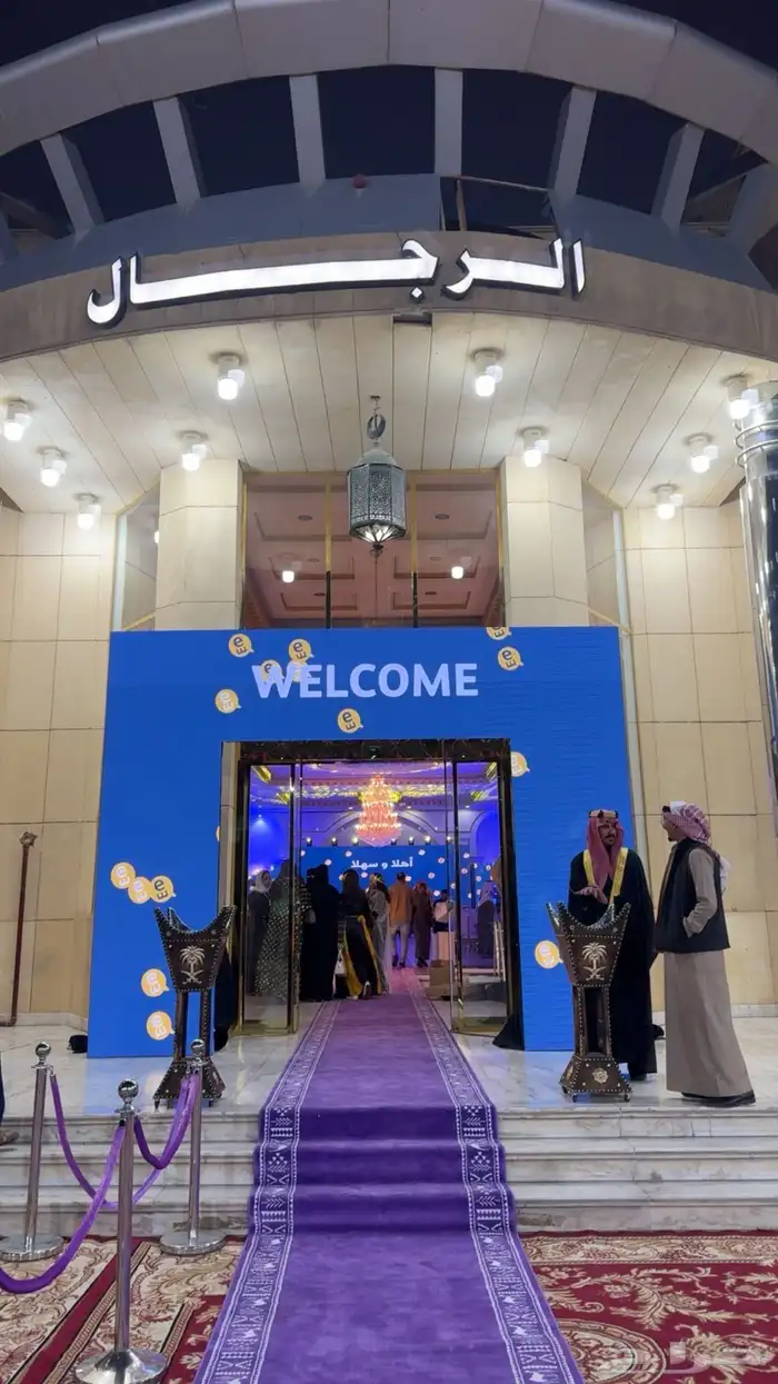 تأجير شاشات معارض ومؤتمرات 25