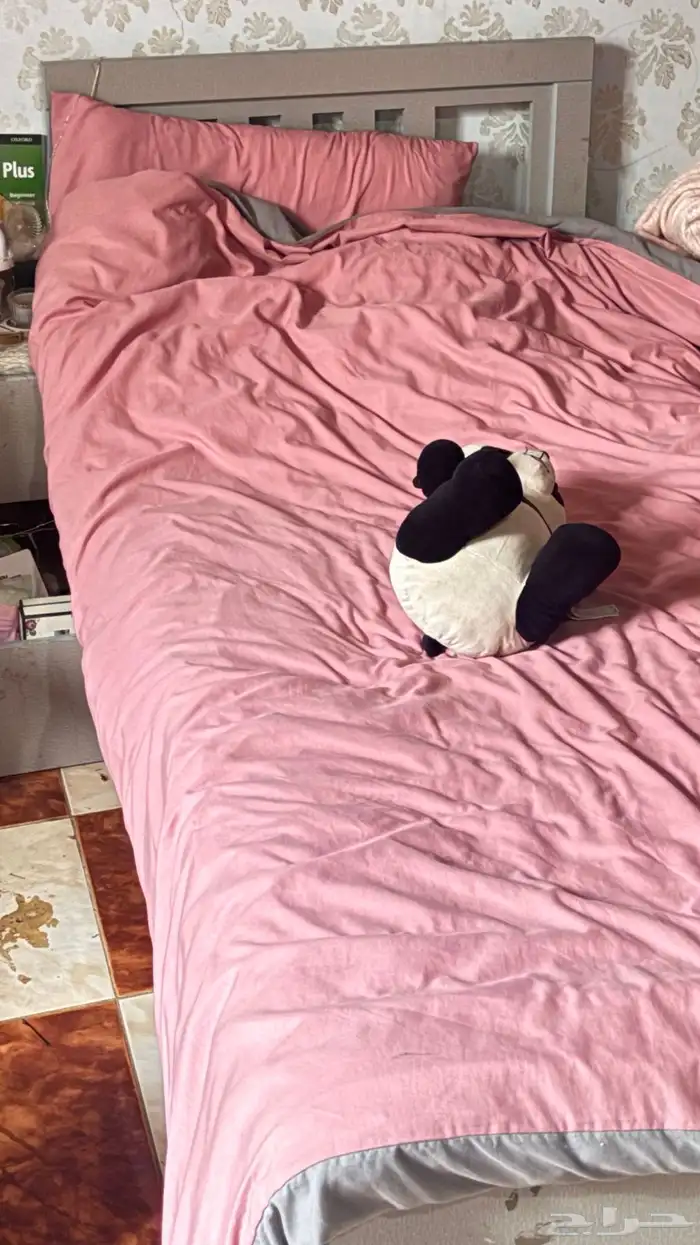 دولاب نفر تعليق واحد و تصفيق واحد كرسي نفر واحد 1