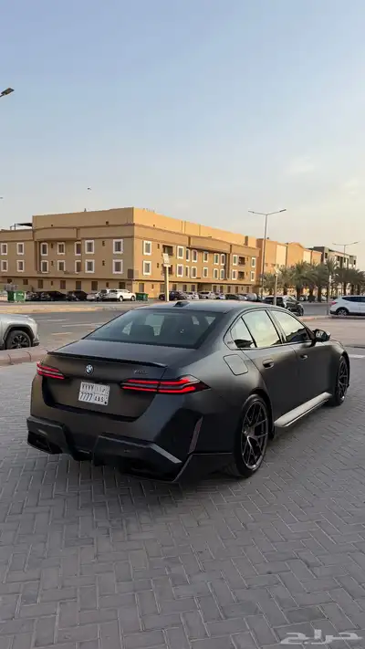 BMW M5 G90 2025 2