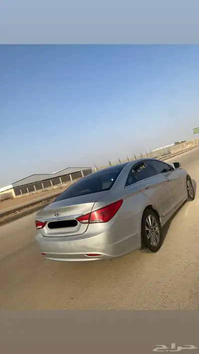 للبيع سوناتا 2014 3