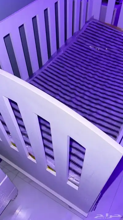 سرير اطفال 0