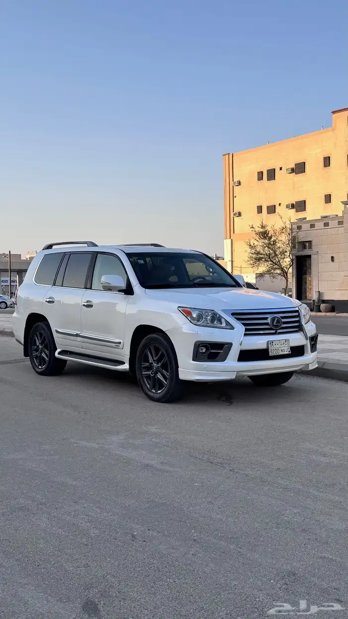 لكزس LX 570 0