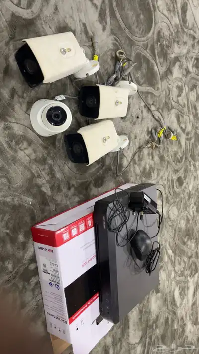 للبيع جهاز مع 4 كيمرات نظيفه مشروطه 0