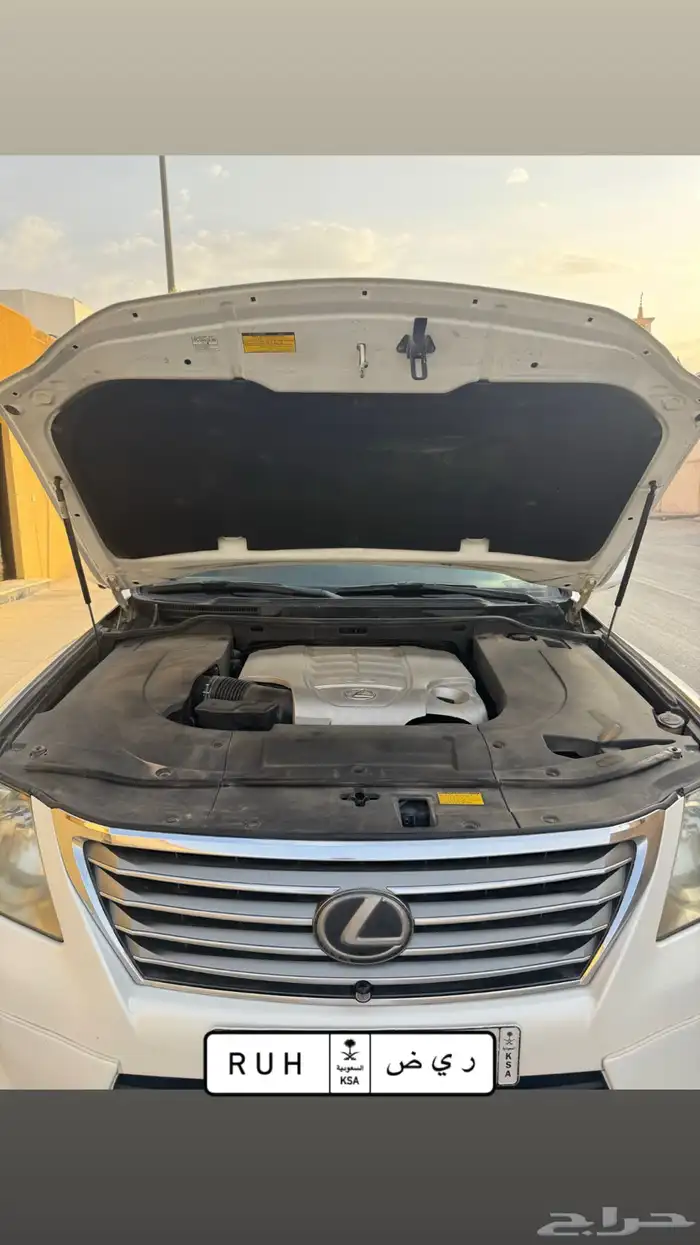 جيب لكزس 2011 فل كامل LX570 15