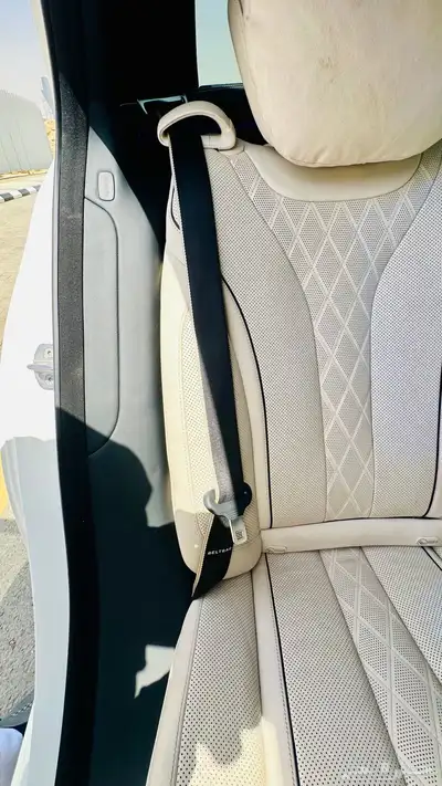 مرسيدس s560 2019 amg 11