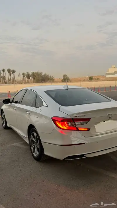 هوندا أكورد 2018 (EX-L 1.5) مالك أول 10