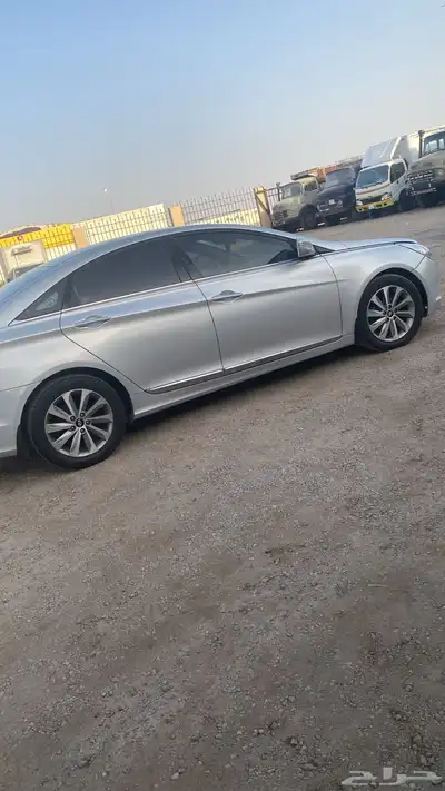 للبيع سوناتا 2014 2