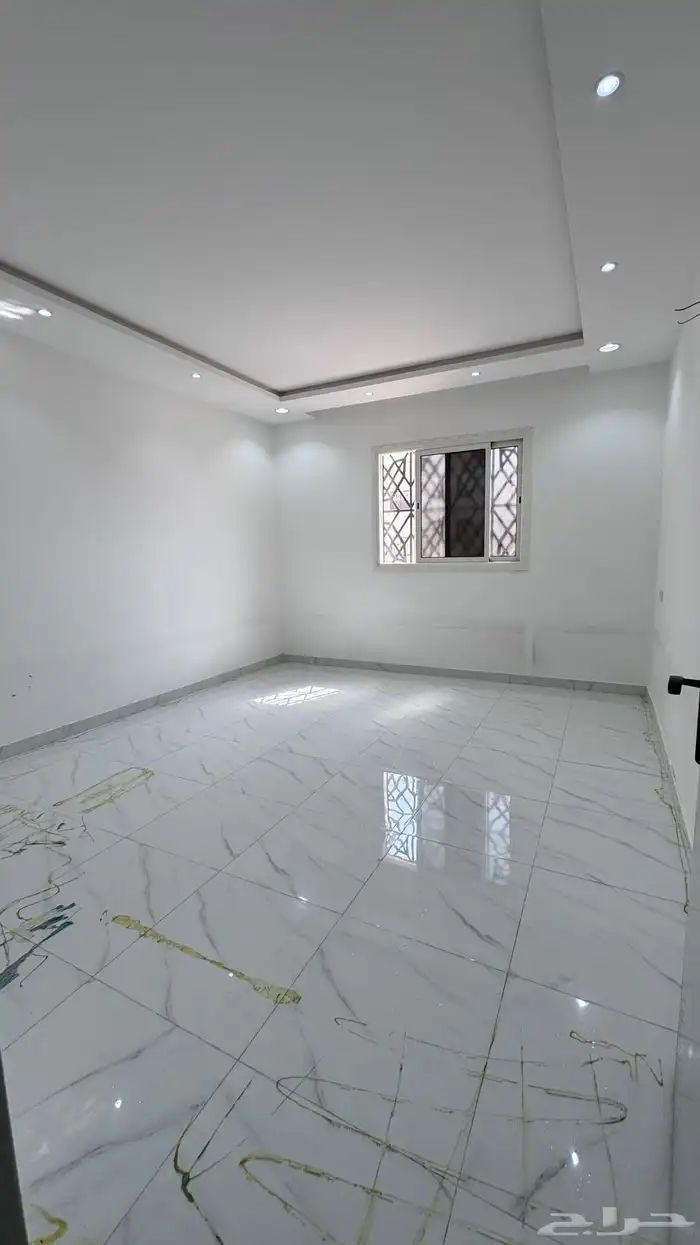 شقة عوائل للإيجار 4