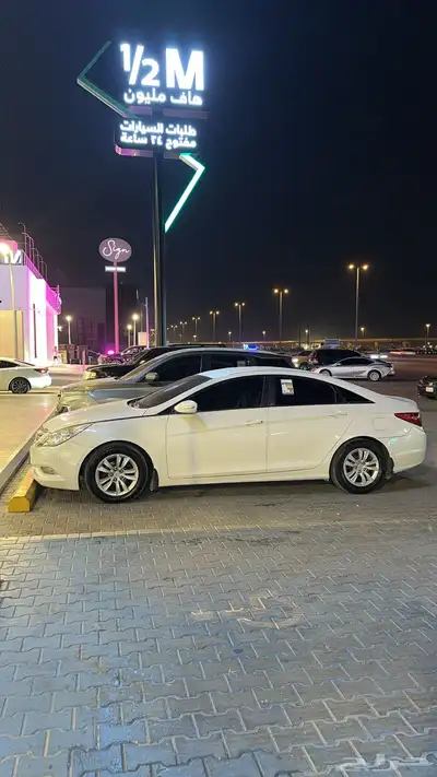 للبيع سوناتا 2011 4