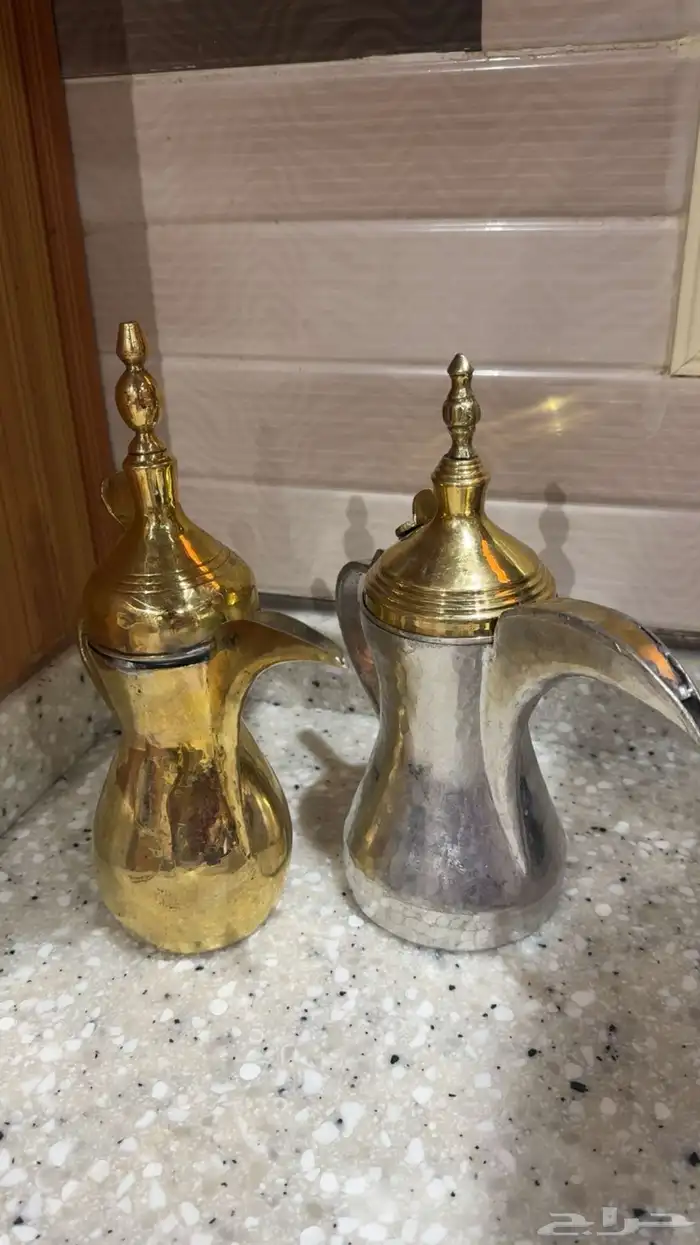 دلال للبيع 0