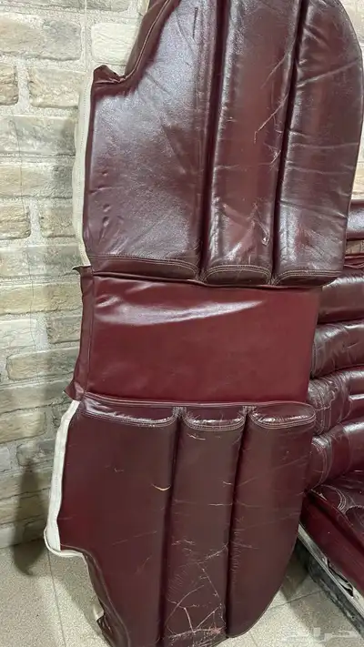 مقاعد بيوك مديل و جمس للبيع 3
