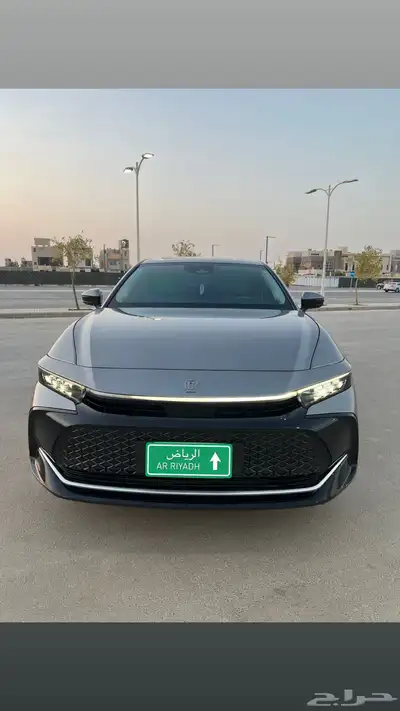 كراون بريميوم 2025 شبه جديده 11