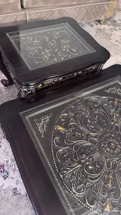 3 طاولات للبيع للتواصل واتساب   او ع الخاص 4