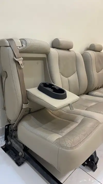 مقاعد بيوك مديل و جمس للبيع 6