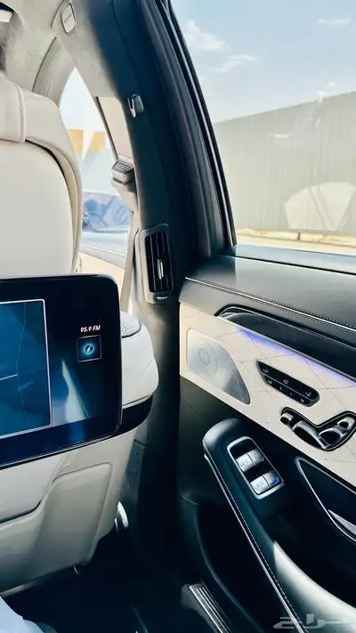 مرسيدس s560 2019 amg 14