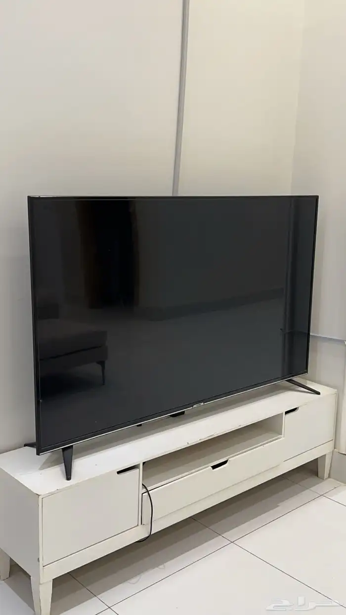 شاشه سمارت 65 بوصه نظيفه سبب البيت النقل 4