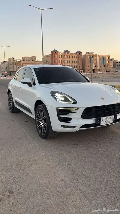 بورش ماكان مديل 2017 6