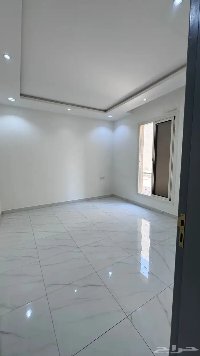 شقة عوائل للإيجار 5