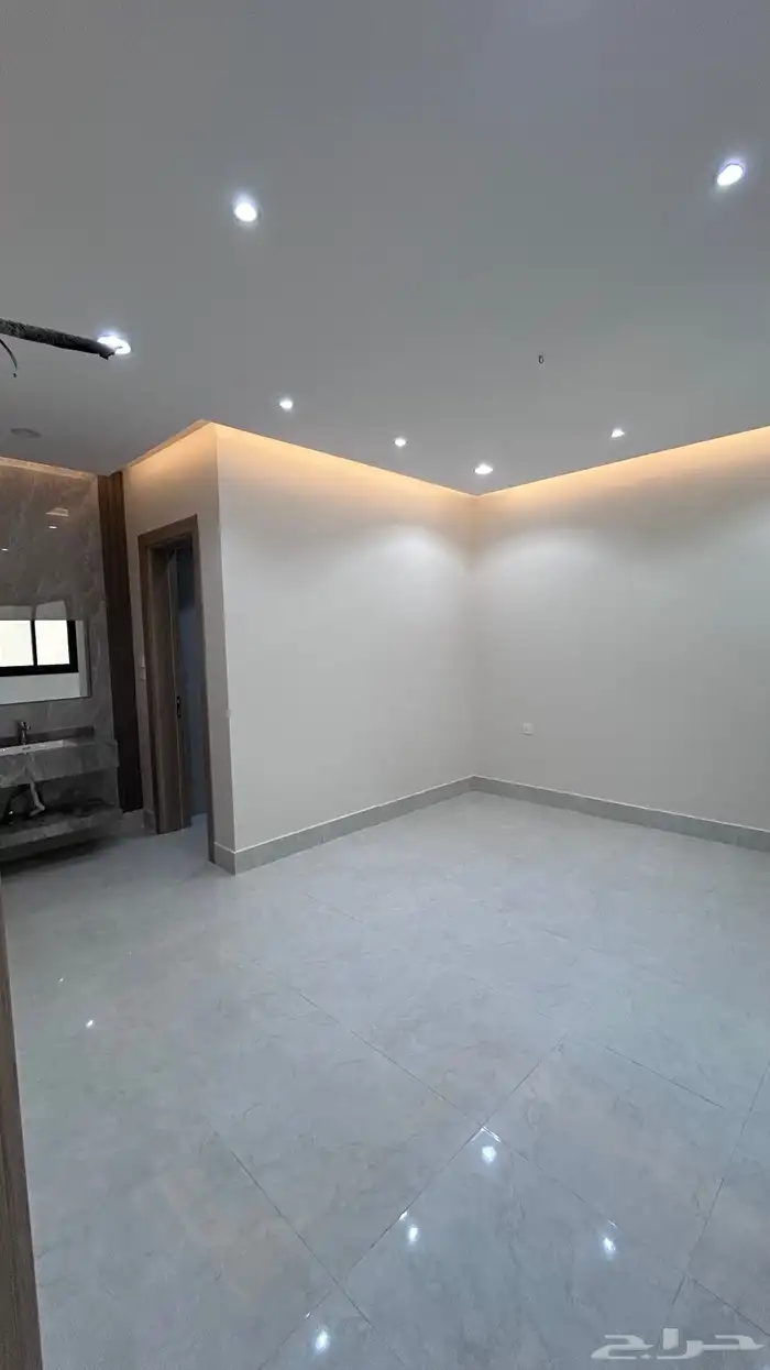 فلل دوبلكس للبيع حي النبلاء 243م 27