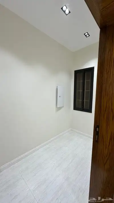 شقق ارضيه وعلويه للبيع خميس مشيط حي الموسى 28
