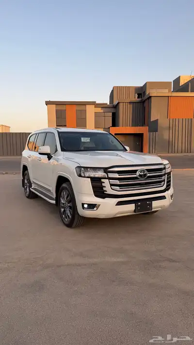 تويوتا جى اكس آر 2024 فل كامل L5 3