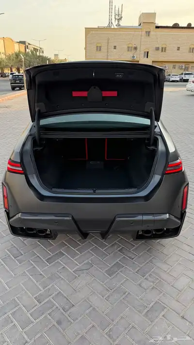 BMW M5 G90 2025 9