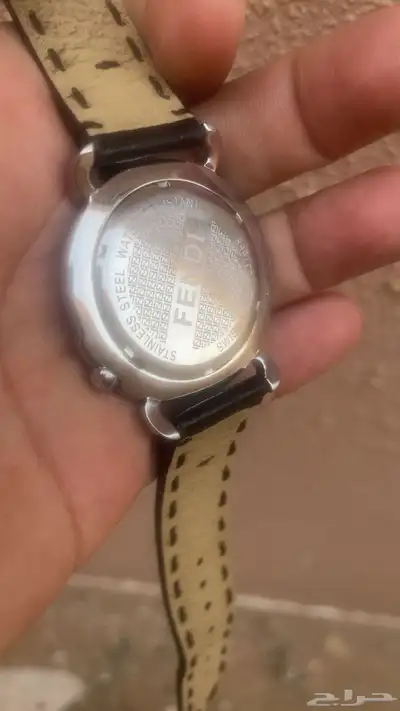 للبيع ساعة فيندي سويسريه 1