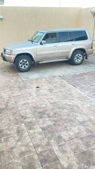 جيب نيسان 15
