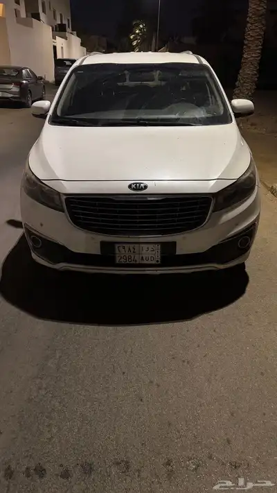 كيا كارنفال 2018 ديزل 0