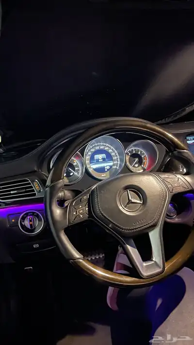 مرسيدس CLS 500 فل كامل 19