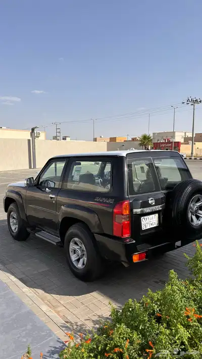 فتك باترول 2006 الي يدور نضيف 5