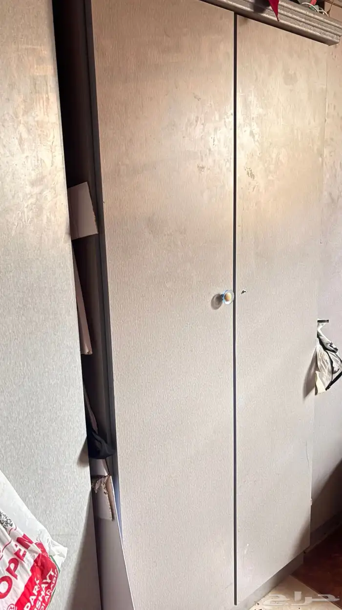 دولاب نفر تعليق واحد و تصفيق واحد كرسي نفر واحد 2