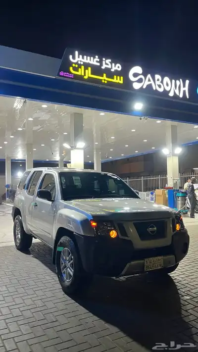 نيسان اكستيرا 2011 2