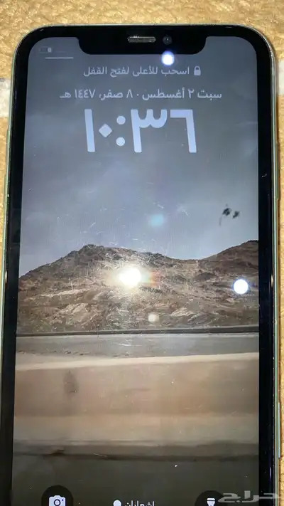 ايفون 11عادي بطاريه 75. 64قيقا مغير شاشه امامي خلفي فقط 1